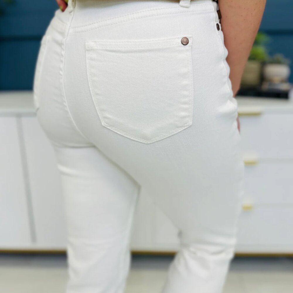 Judy Blue REG/CURVY Perfect Match White Double Cuff Boyfriend Jeans - 11 - Picture 2 of 5